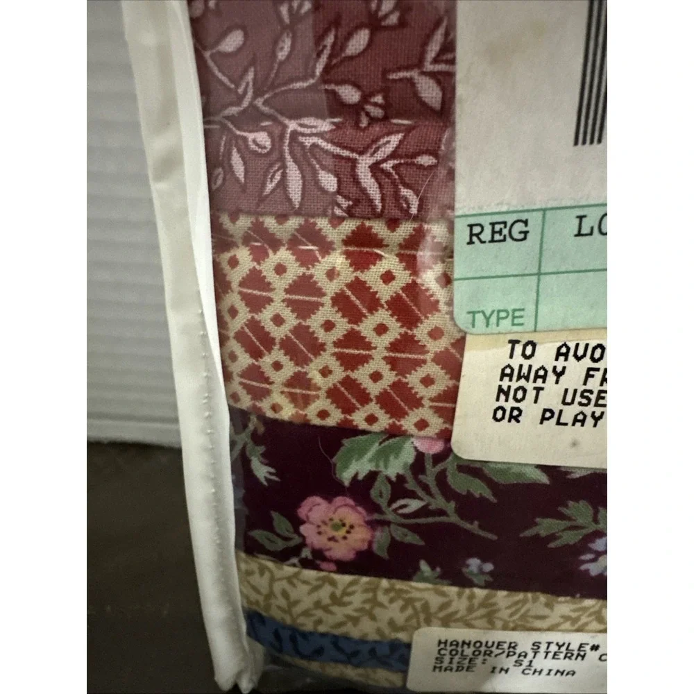Museum American Folk Art Collection Patchwork Pillow Sham 20 X 26 Star Log Cabin